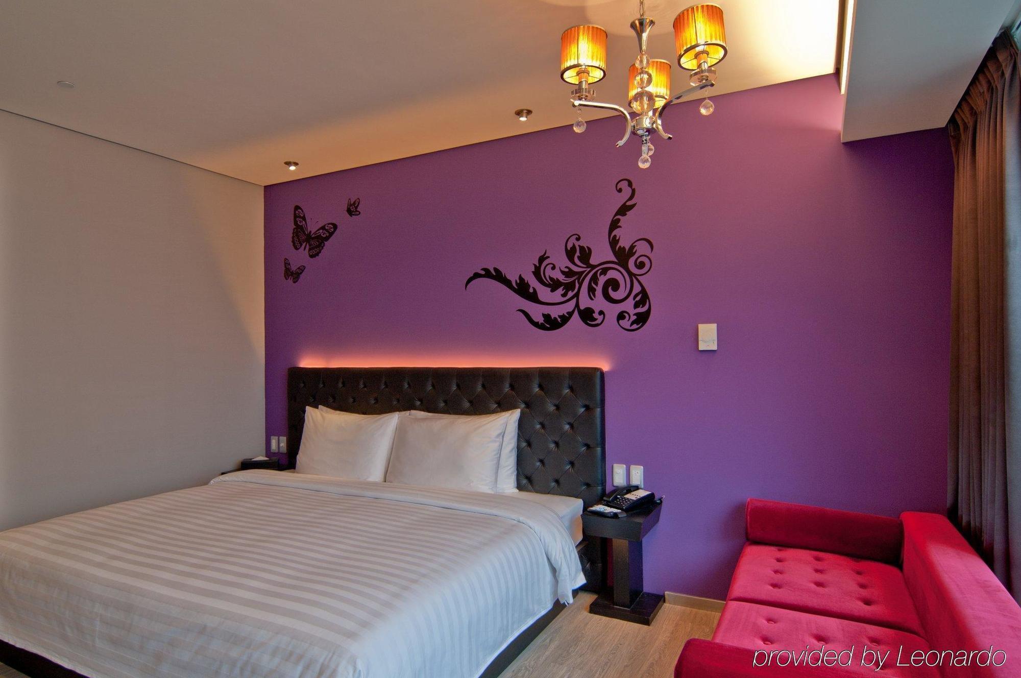 Fx Hotel Taipei Nanjing East Road Branch Екстер'єр фото
