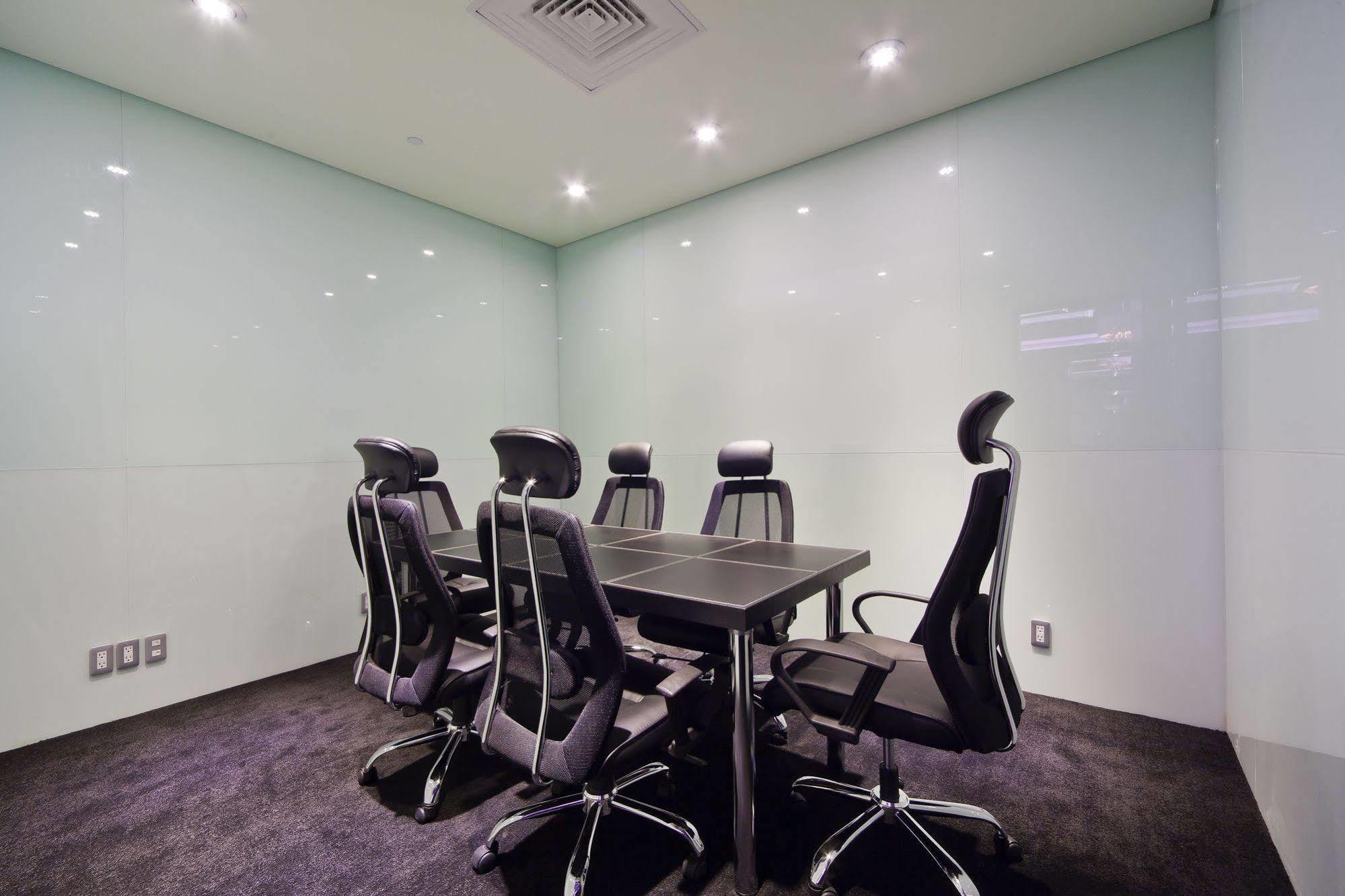 Fx Hotel Taipei Nanjing East Road Branch Екстер'єр фото