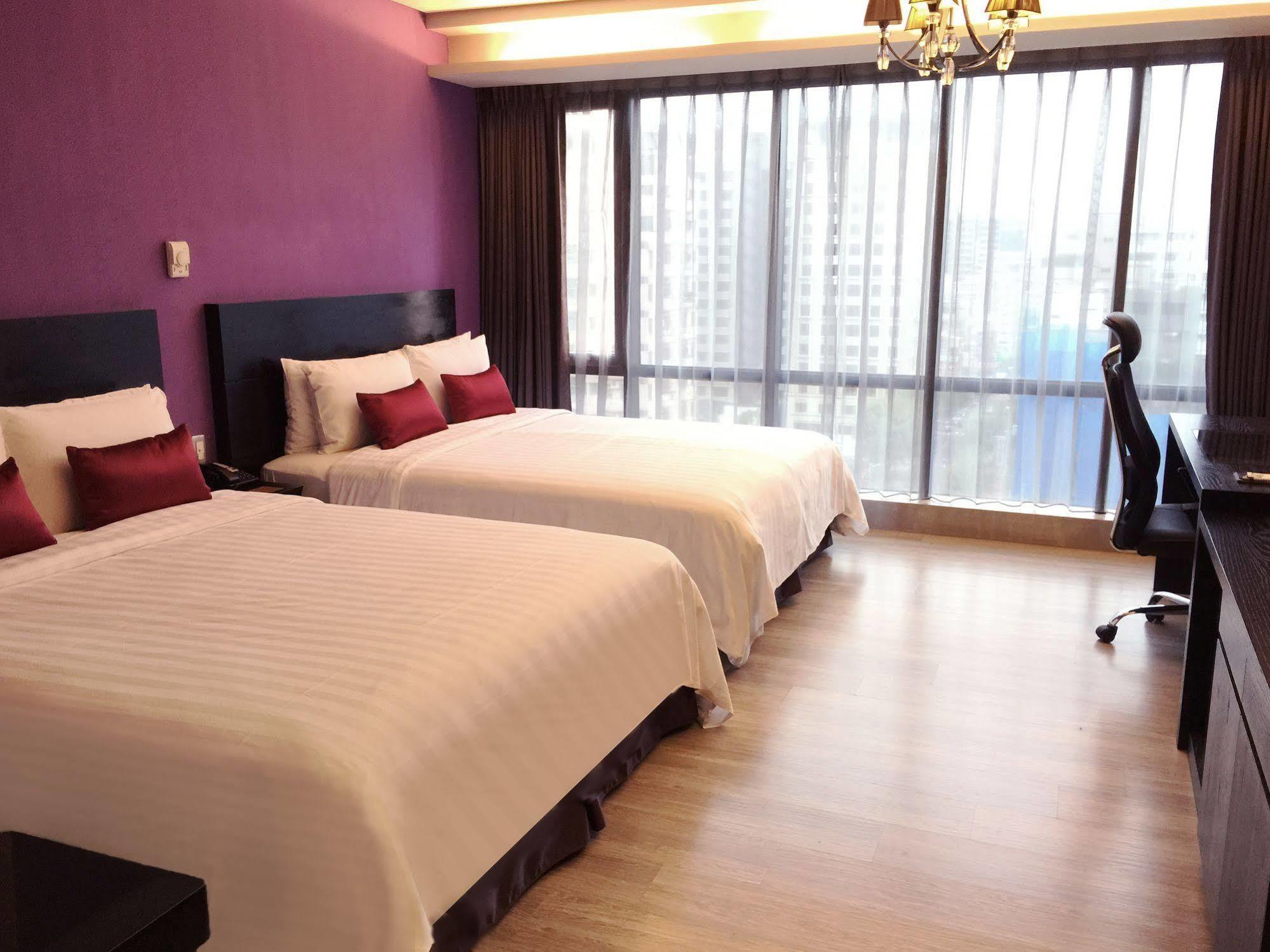 Fx Hotel Taipei Nanjing East Road Branch Екстер'єр фото
