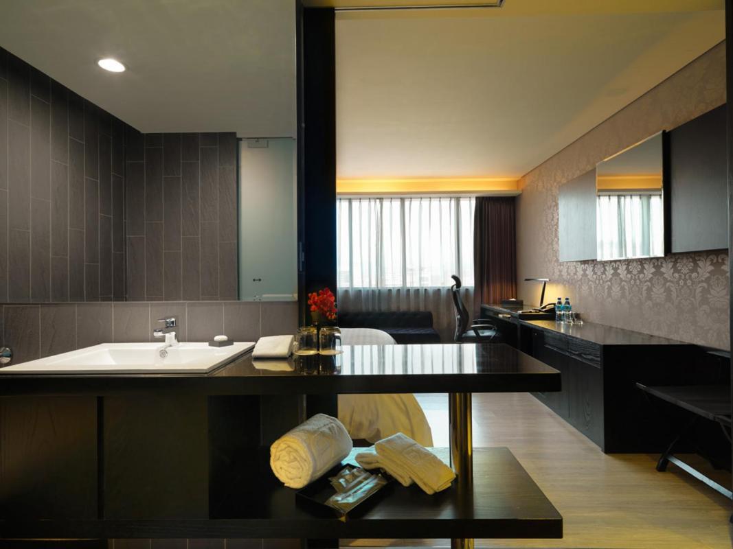 Fx Hotel Taipei Nanjing East Road Branch Екстер'єр фото